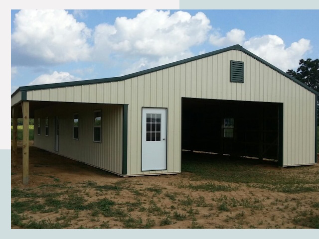 Строительство конюшен в Мурманске