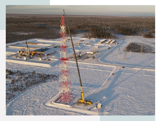 Мачты связи в Мурманске